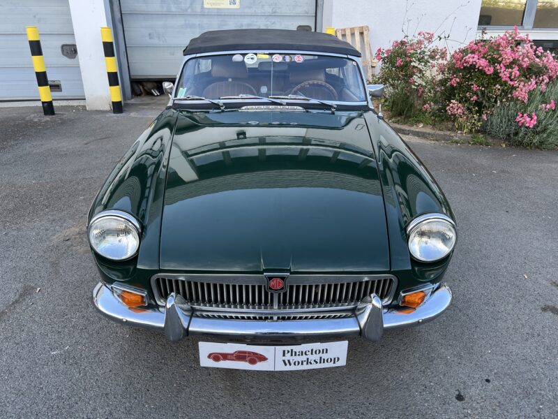 <h1>M.G. MGB GT 1979</h1>