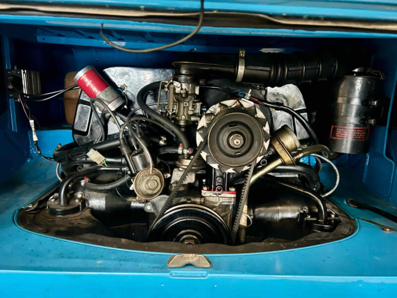 <h1>VOLKSWAGEN KOMBI T2 BOB ISER 1976</h1>