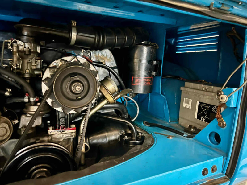 <h1>VOLKSWAGEN KOMBI T2 BOB ISER 1976</h1>