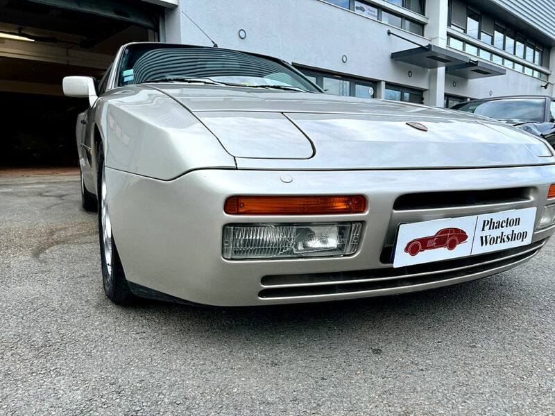 PORSCHE 944 TURBO 1988