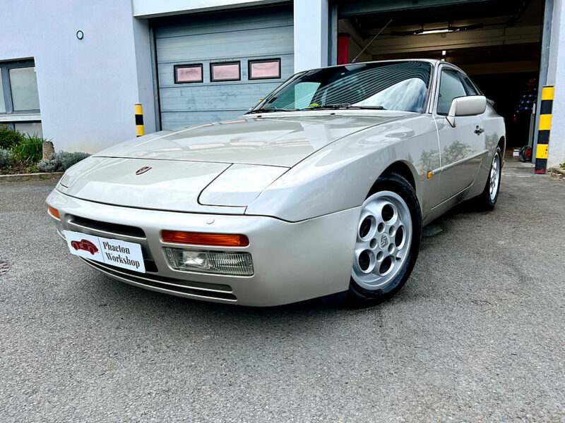 PORSCHE 944 TURBO 1988